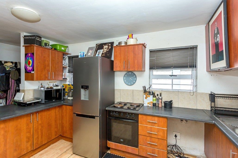 2 Bedroom Property for Sale in Table View Western Cape